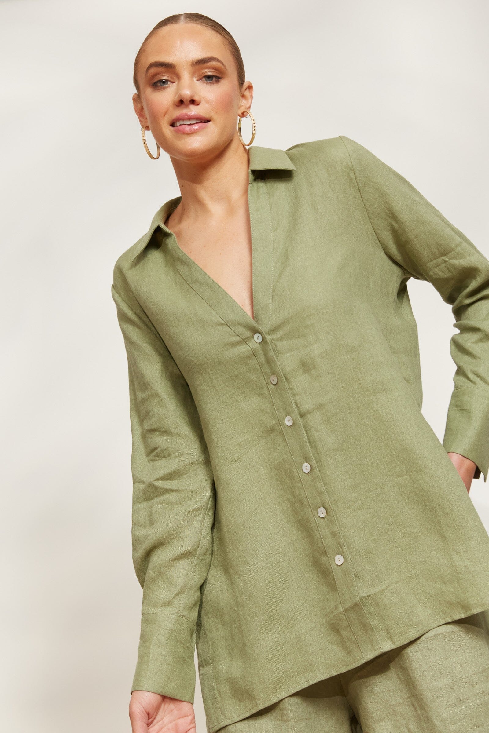 eb&ive | Sojourn Shirt - Aloe Womens eb&ive