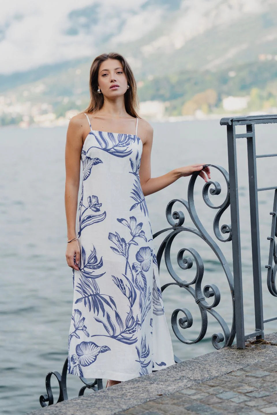 Stories Be Told - Citizen Silhouette Strappy Maxi Dress - White/Navy Womens Stories Be Told