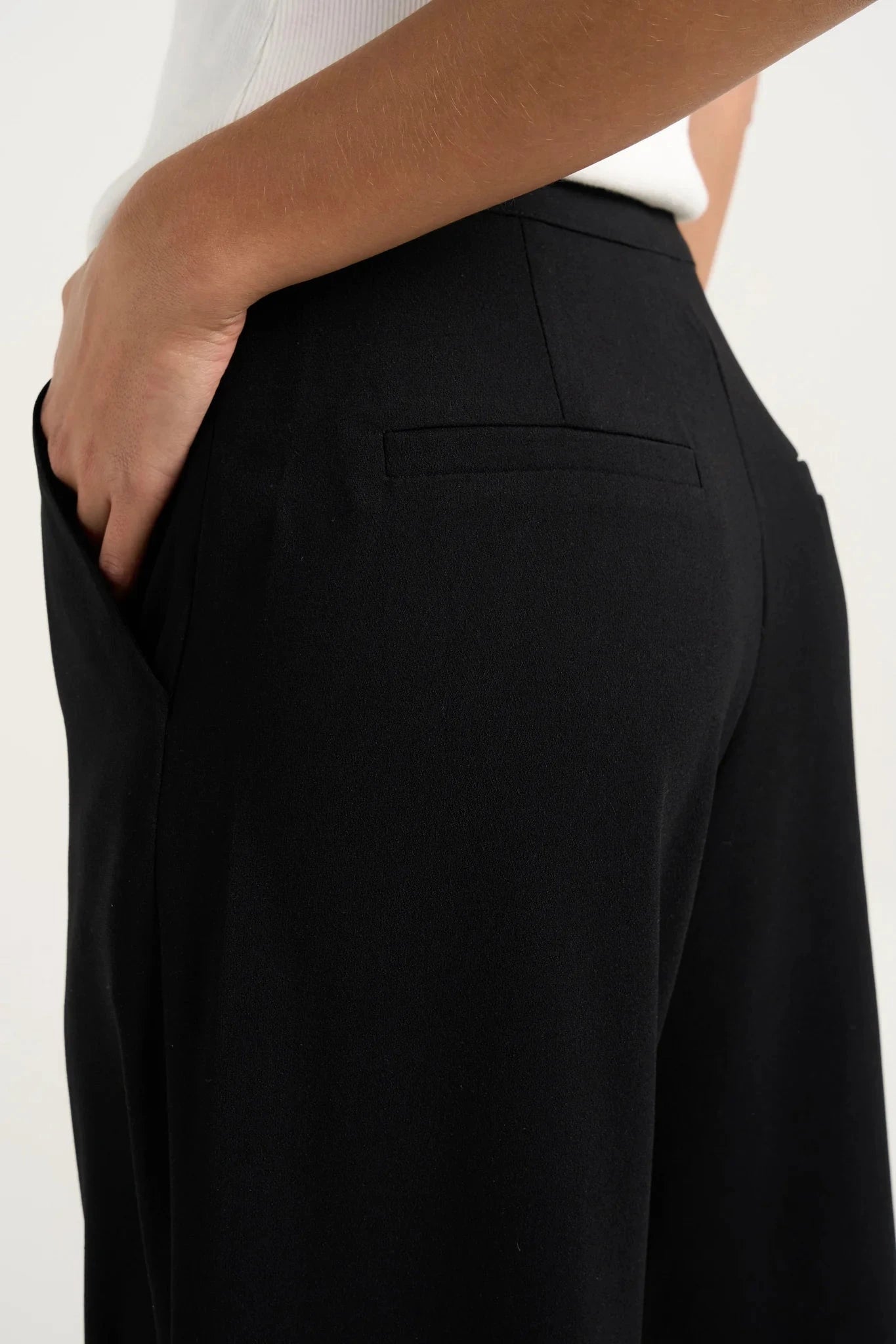 AMONG THE BRAVE - Best Life Soft Crepe Wide Leg Pant - Black Womens AMONG THE BRAVE