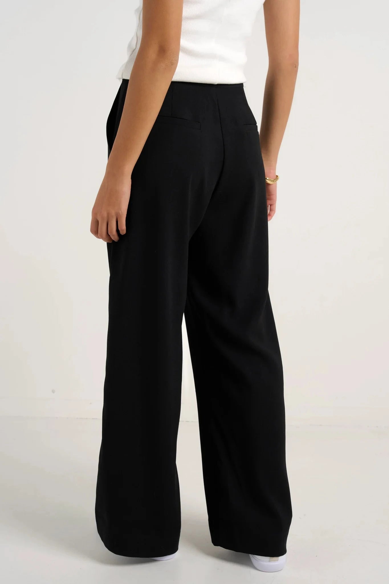 AMONG THE BRAVE - Best Life Soft Crepe Wide Leg Pant - Black Womens AMONG THE BRAVE