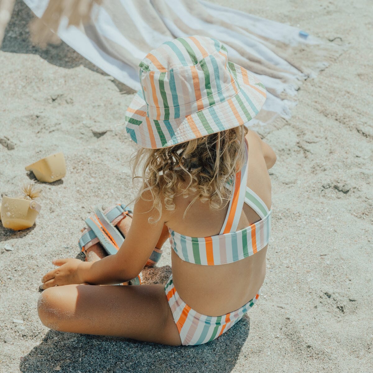 Crywolf - REVERSIBLE BUCKET HAT - Summer Stripe Girls Crywolf