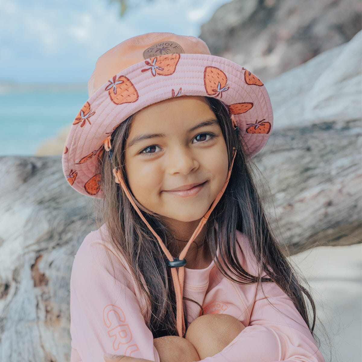Crywolf - REVERSIBLE BUCKET HAT - Strawberry Splash Girls Crywolf