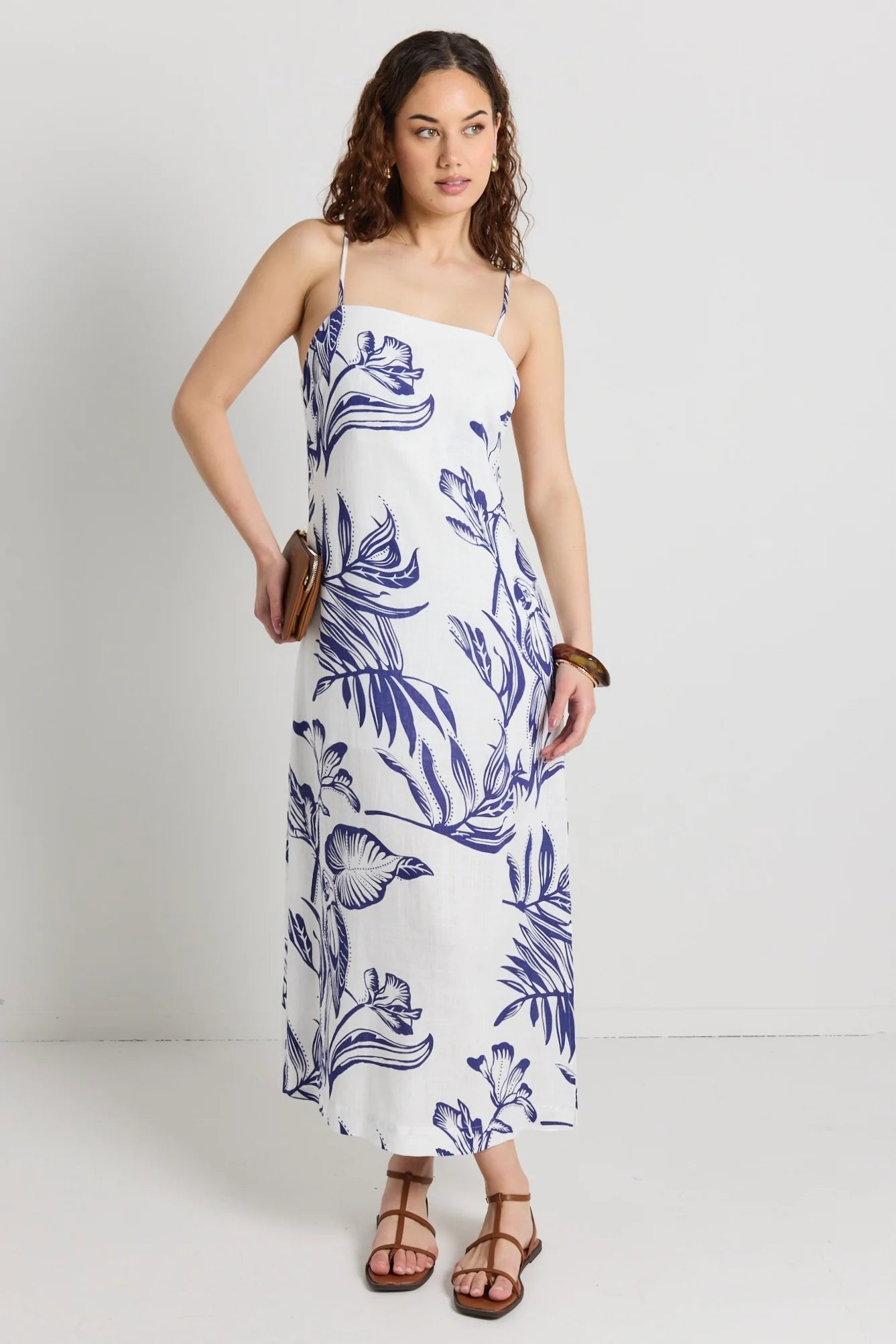 Stories Be Told - Citizen Silhouette Strappy Maxi Dress - White/Navy Womens Stories Be Told