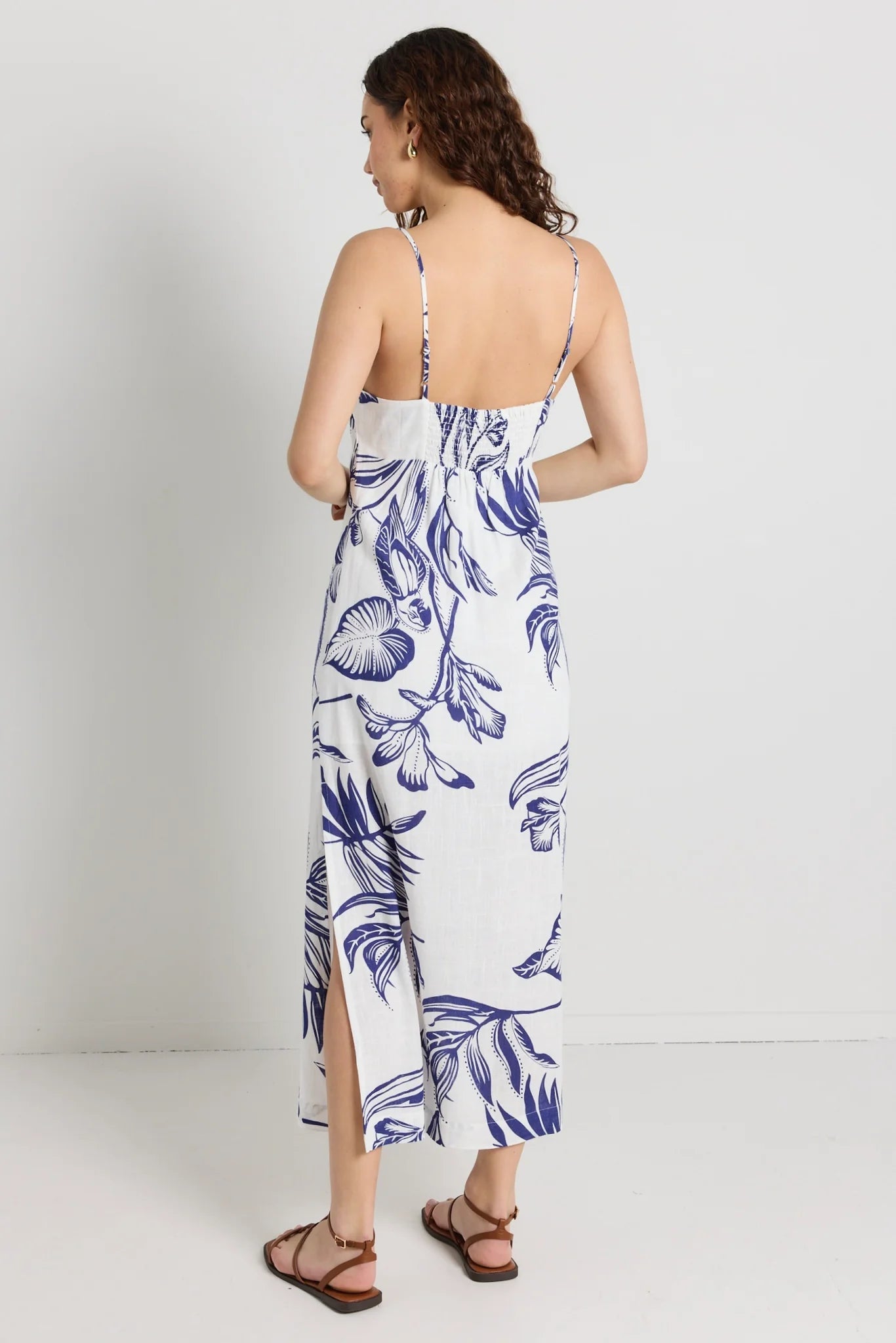 Stories Be Told - Citizen Silhouette Strappy Maxi Dress - White/Navy Womens Stories Be Told