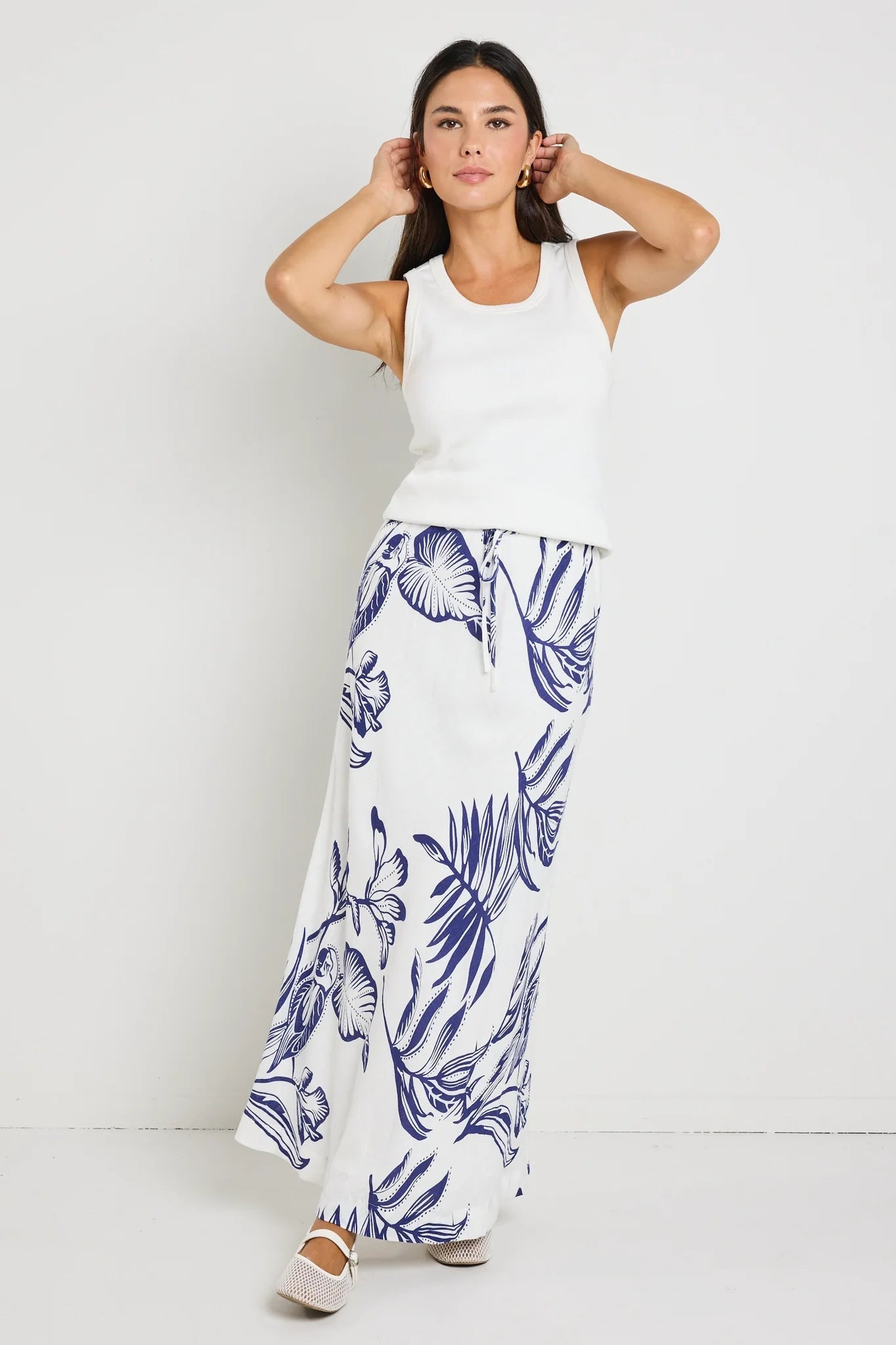 Stories Be Told - Departure Silhouette Tie Waist Bias Maxi Skirt - White/Navy Womens Stories Be Told