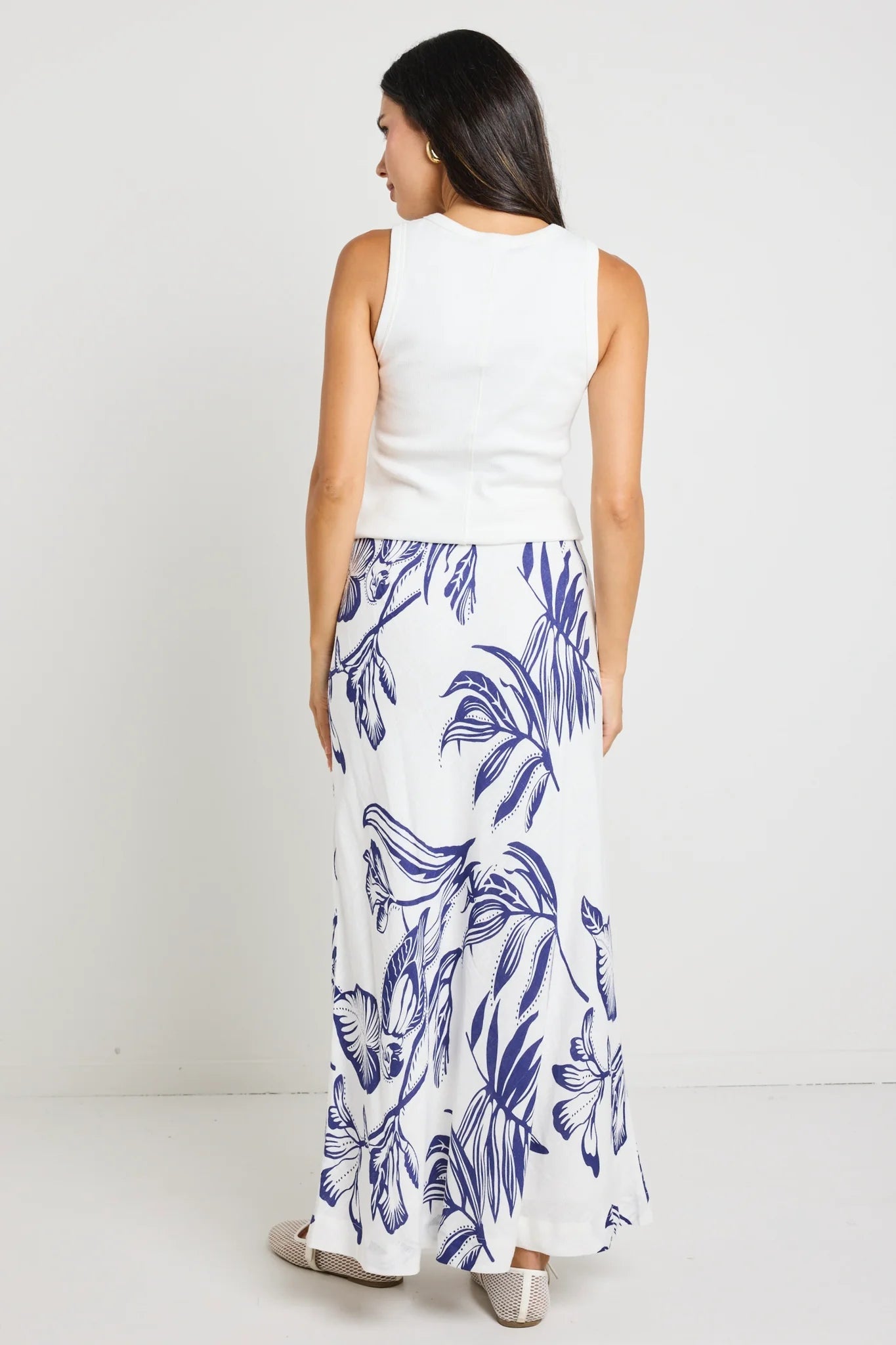 Stories Be Told - Departure Silhouette Tie Waist Bias Maxi Skirt - White/Navy Womens Stories Be Told