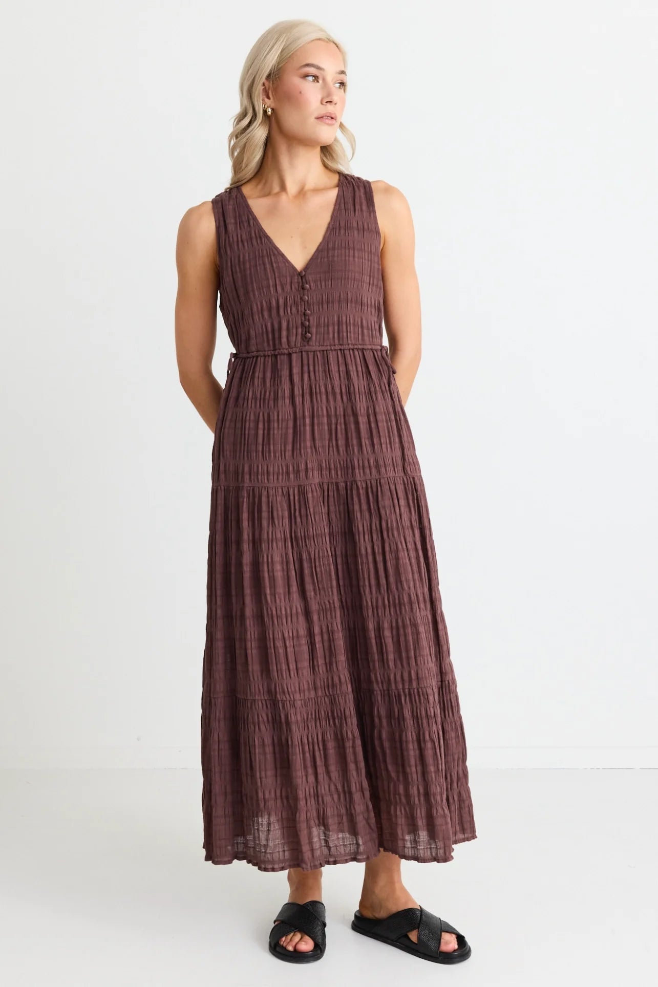 IVY + JACK - Flora V Neck Tie Front Sleeveless Tiered Maxi Dress - Chocolate Womens IVY + JACK