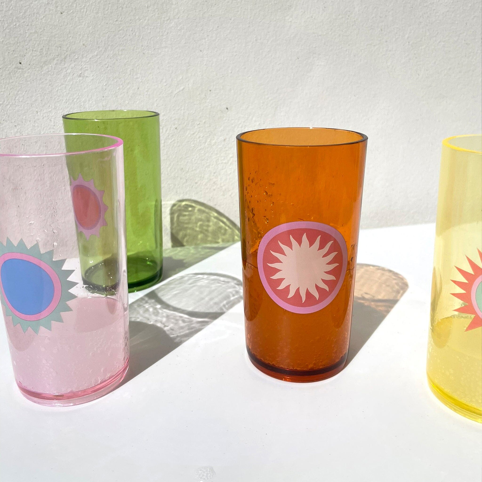 Sunnylife - Poolside Tall Tumbler - Rio Sun Multi - Set of 4 *** PRE ORDER / DUE LATE NOV*** CUTENESS Sunnylife