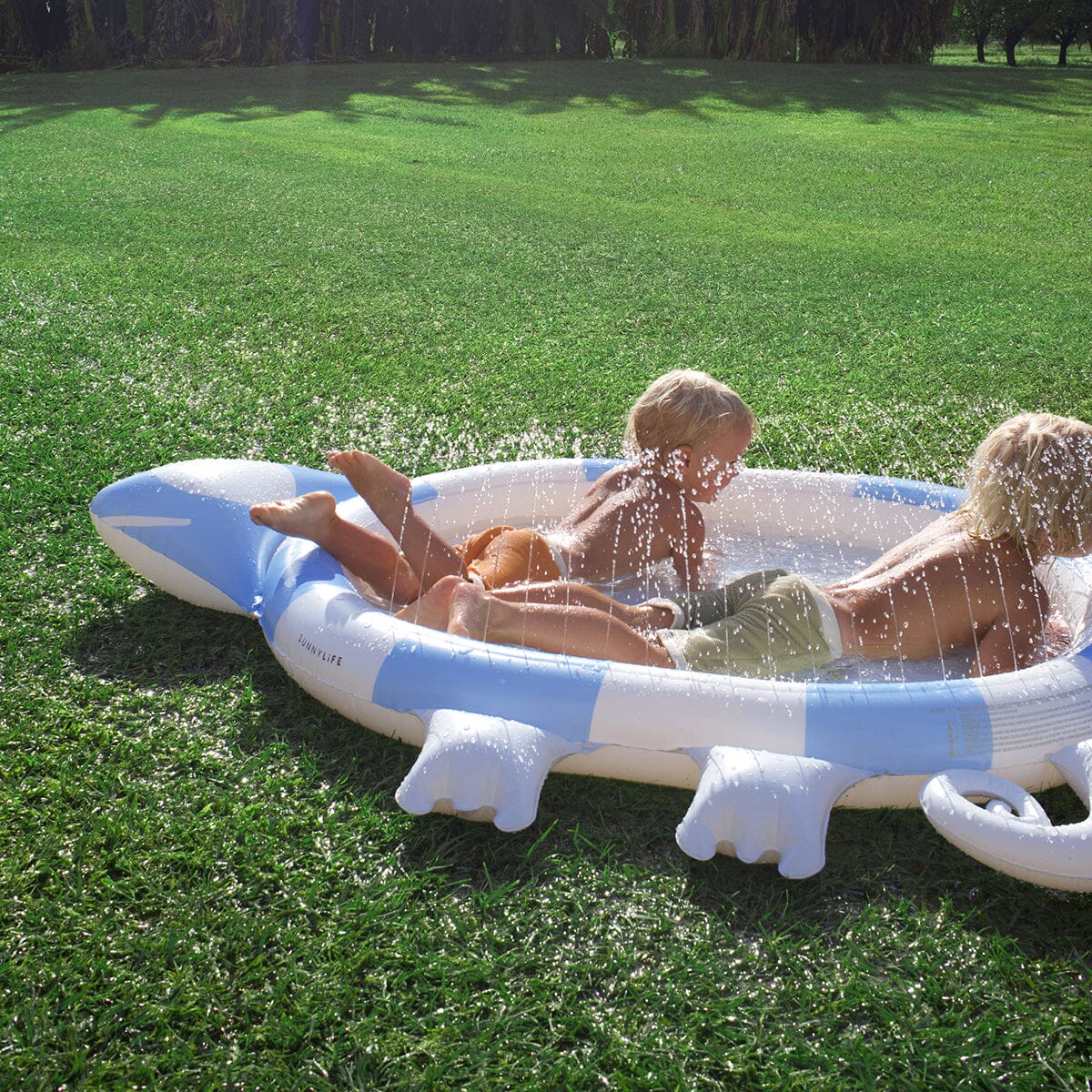 Sunnylife - Kids Sprinkler Mat - Into the Wild Blue CUTENESS Sunnylife