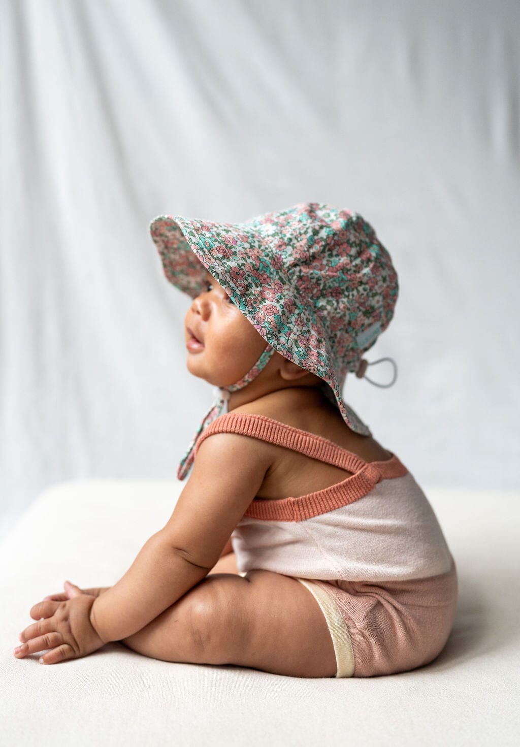 Acorn - Wide Brim Infant Hat - Holly / Blue,Pink&Green Baby Acorn