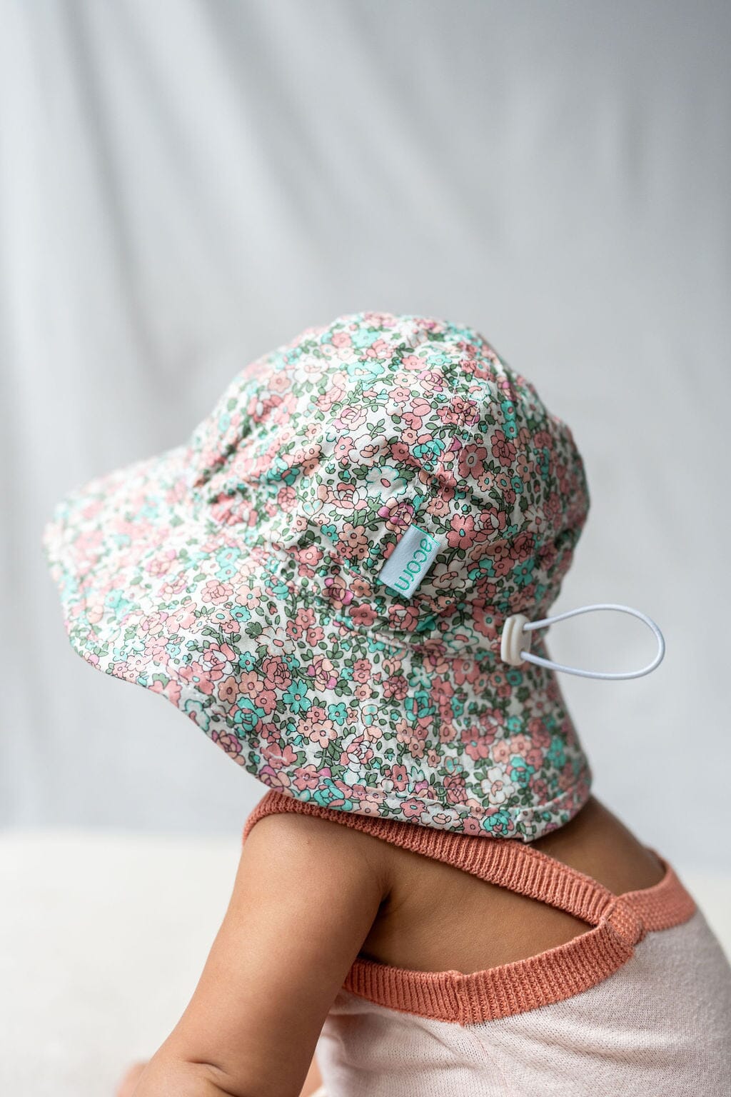 Acorn - Wide Brim Infant Hat - Holly / Blue,Pink&Green Baby Acorn