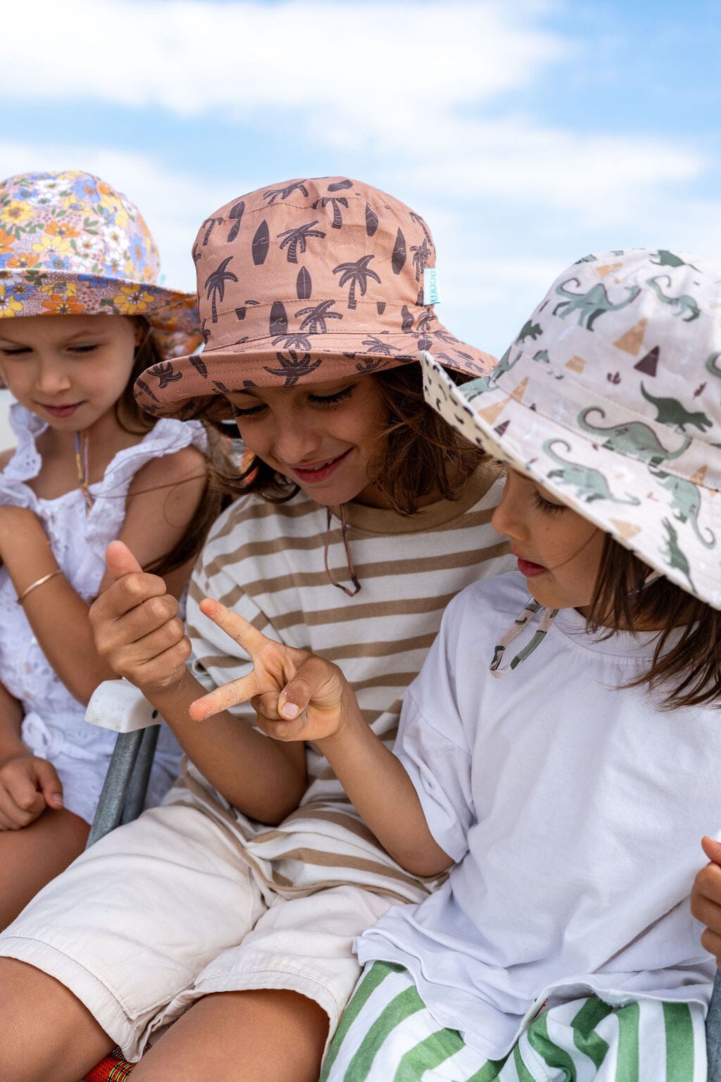 Acorn - Wide Brim Bucket Hat - Honolulu / Caramel&Brown Boys Acorn