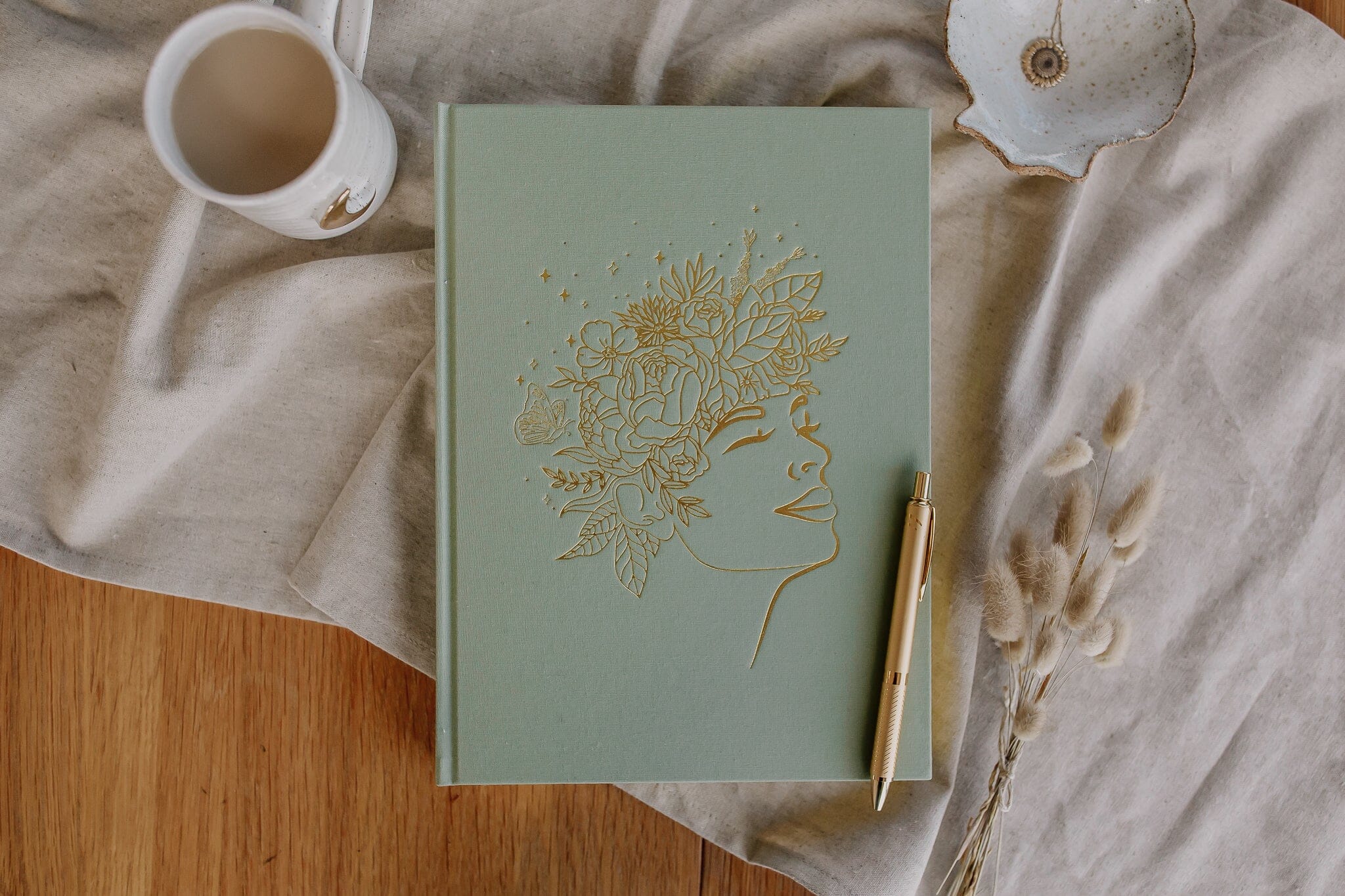 Olive + Page - THE JOY JOURNAL - Sage CUTENESS Olive + Page