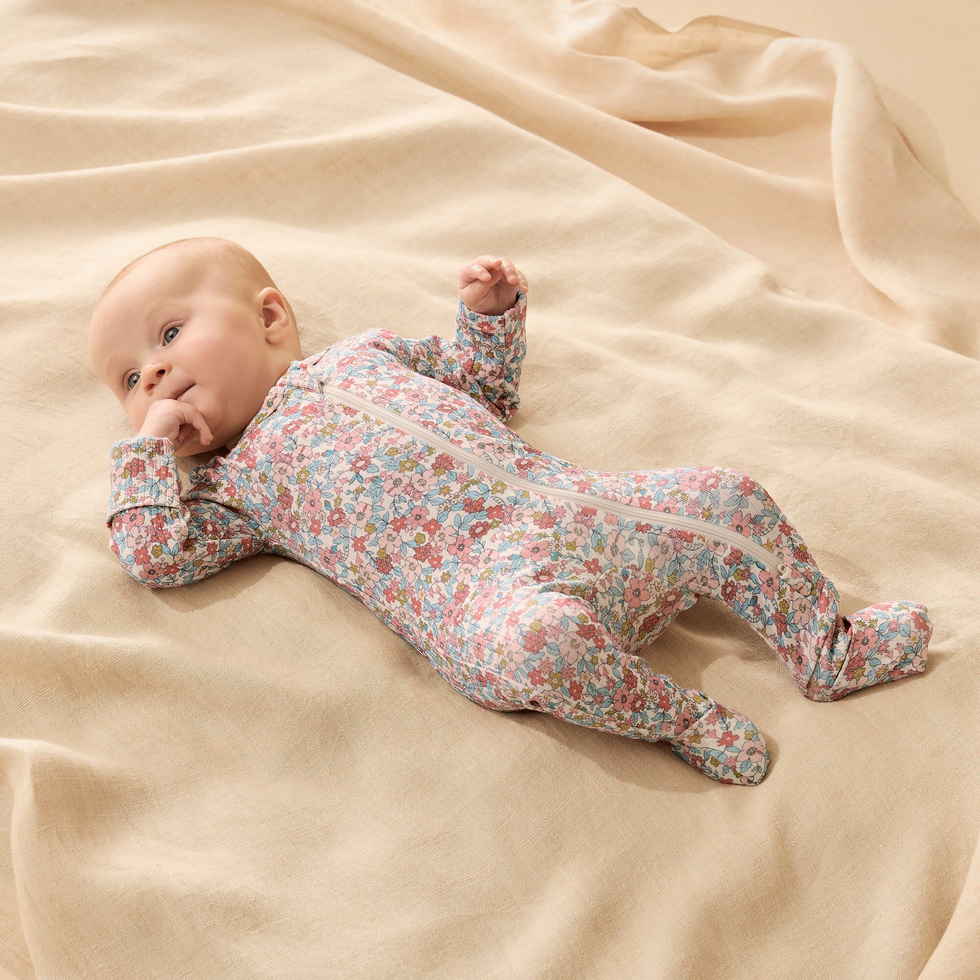 Wilson & Frenchy - Organic Zipsuit with Feet - Summer Bloom Baby Wilson & Frenchy