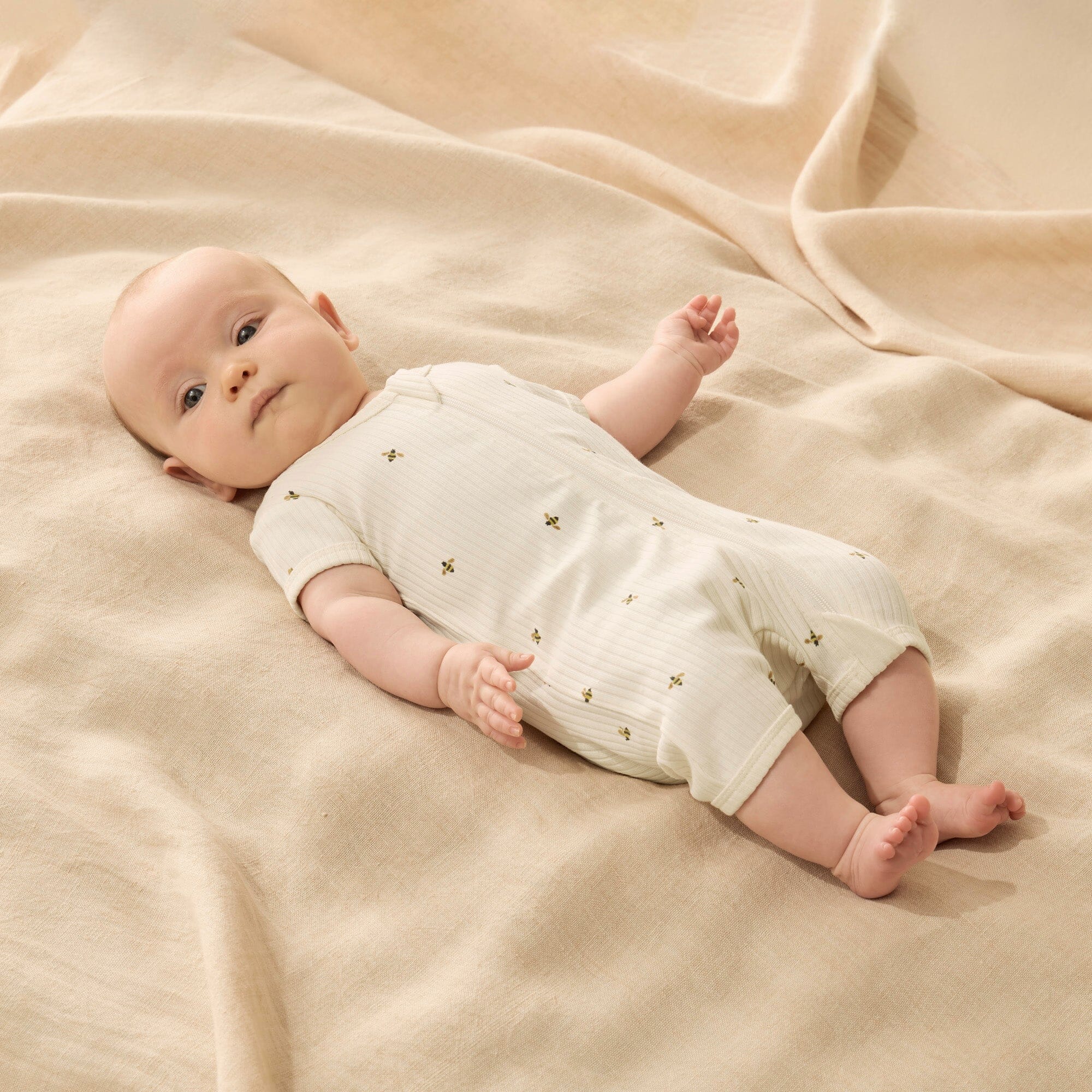 Wilson & Frenchy - Organic Boyleg Zipsuit - Bee Mine Baby Wilson & Frenchy