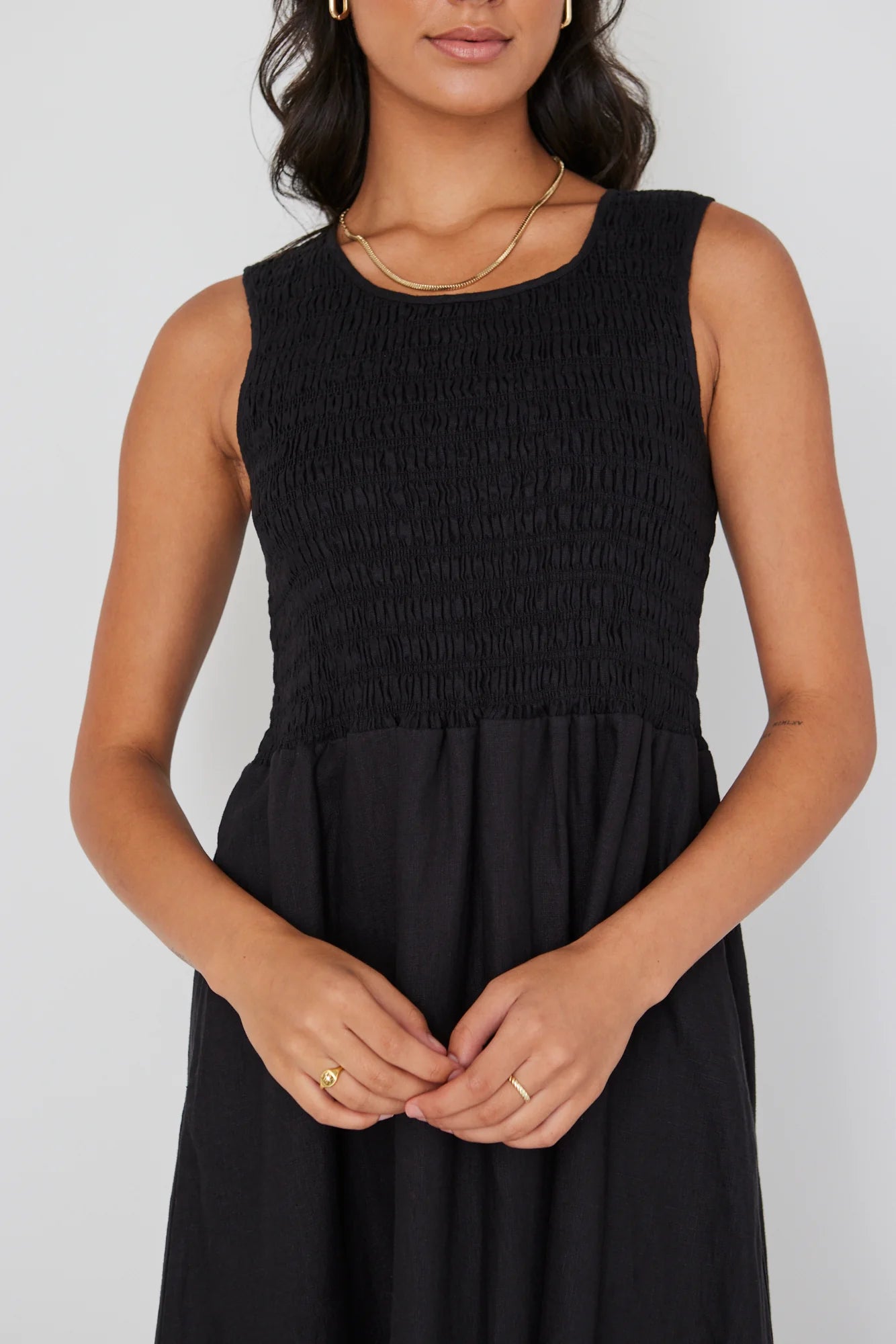 RE:UNION - Bryar Empire Midi Dress -- Black Womens RE:UNION