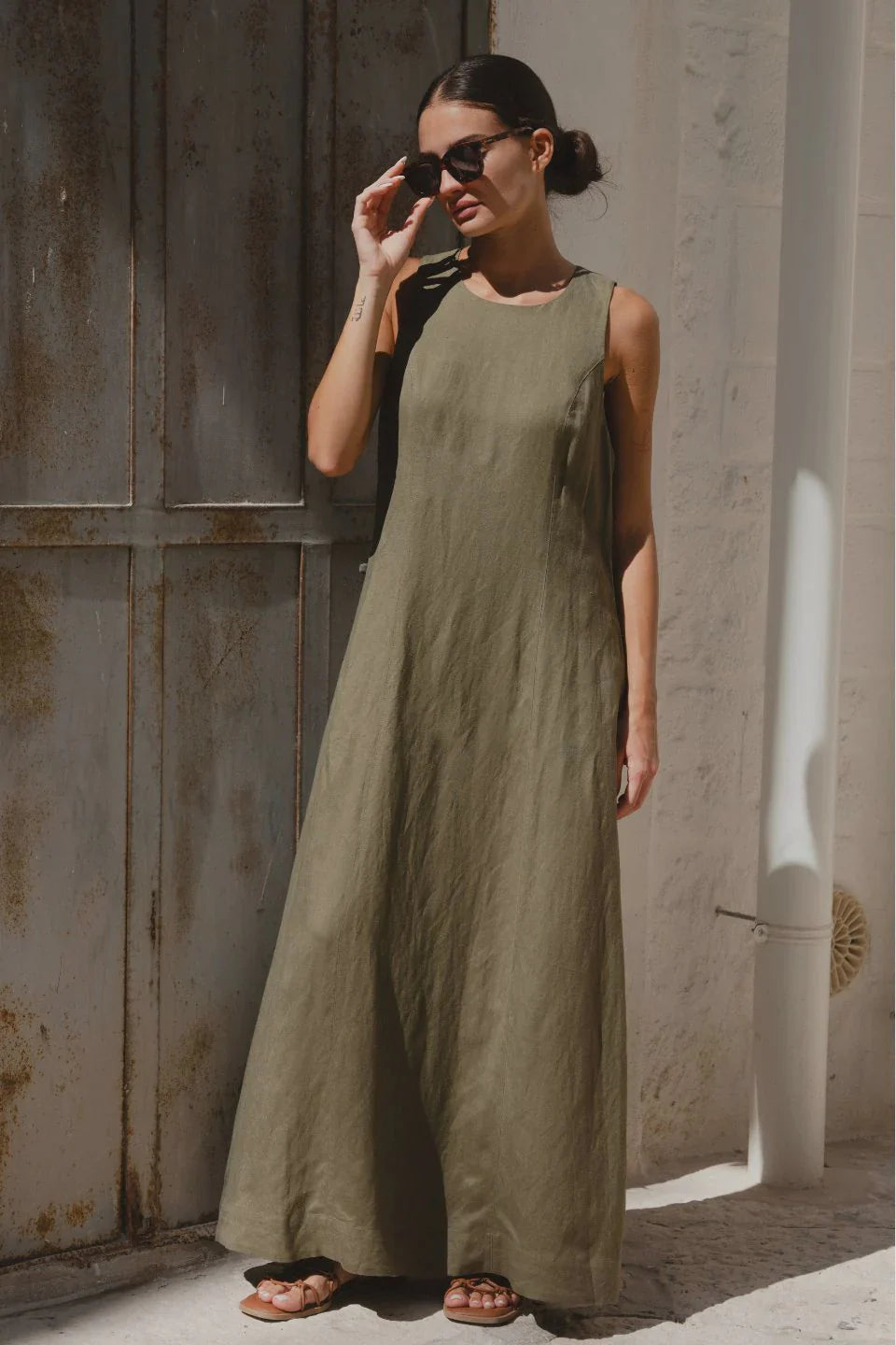 RE:UNION - Easygoing Linen Midi Dress - Khaki Womens RE:UNION